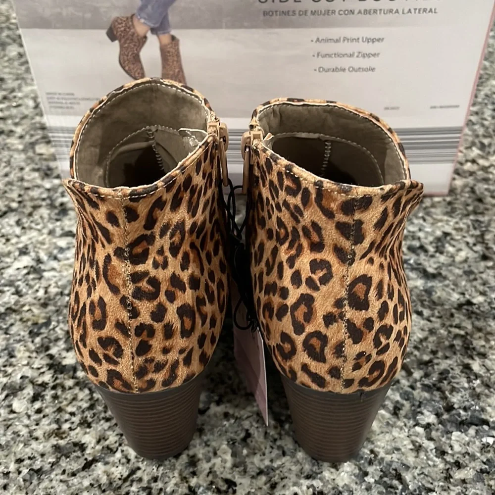 Serra Side Cut Booties